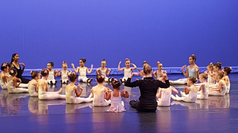 Things You Need to Know to Build a Better School Stage