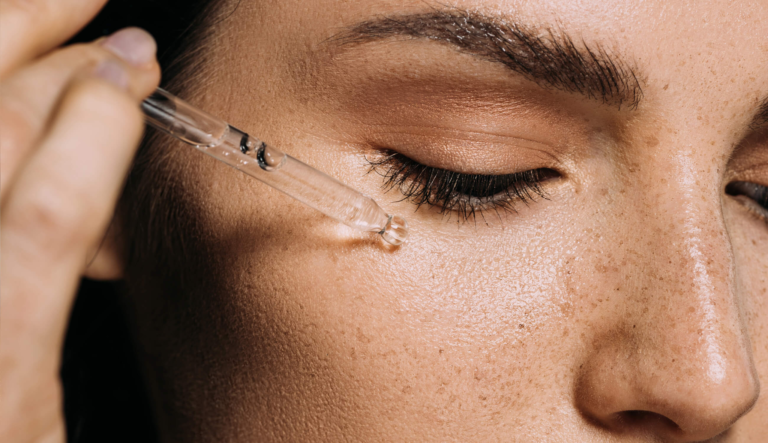 Can Face Serum Support Your Skin Through the Winter-Spring Transition?