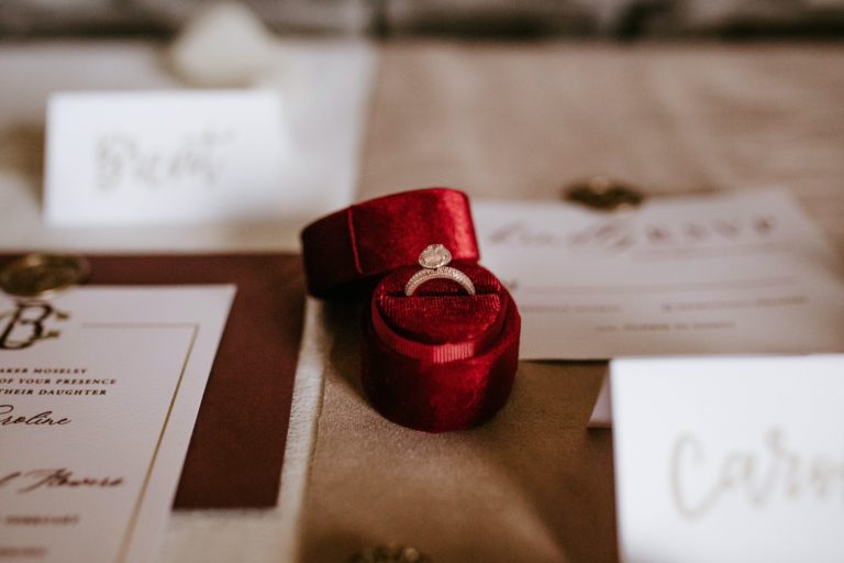 3 Tips for Giving a Gemstone Ring as a Gift