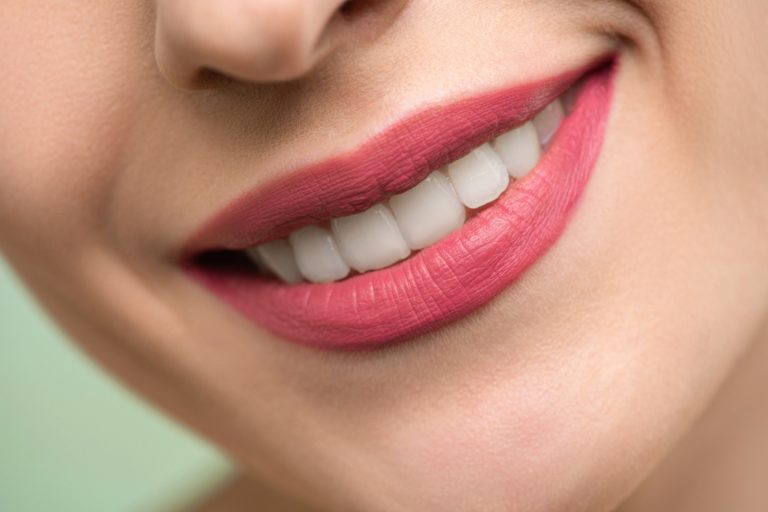 7 Steps to Take After Having a Tooth Knocked Out