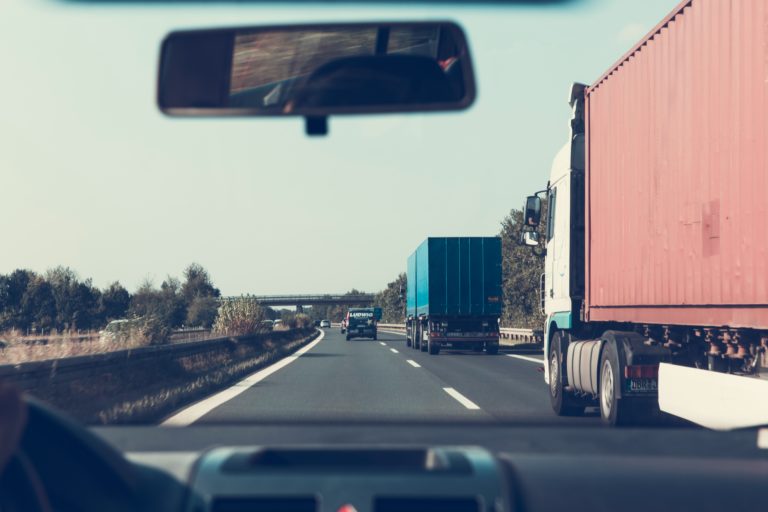 How To Finance Your Semi Truck Engine Repairs