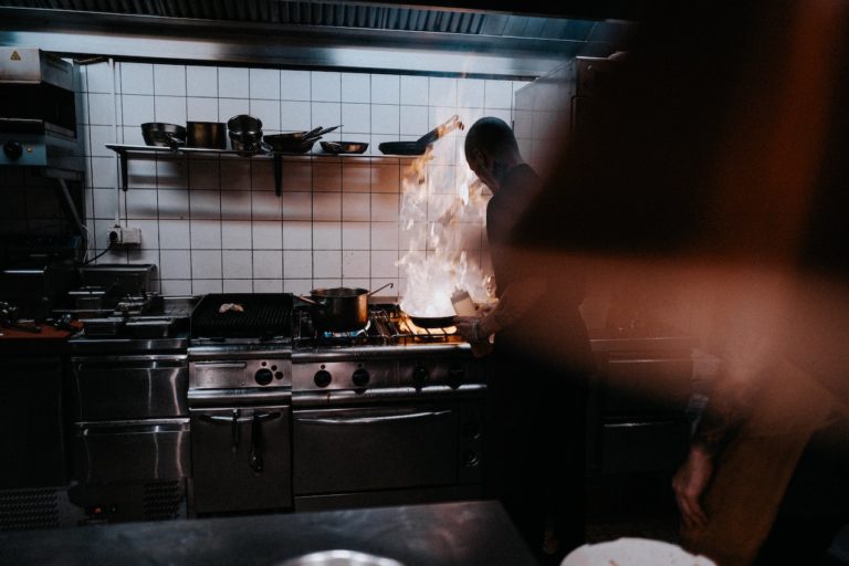 What Equipment Does Your Restaurant Need?