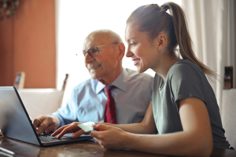 7 Customer Service Best Practices To Live By