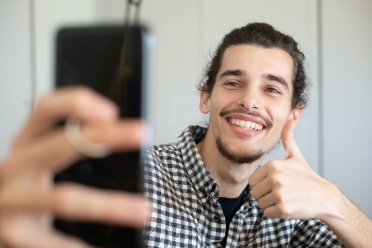 4 Smart Reasons Why Prepaid Phones are Still Relevant Today