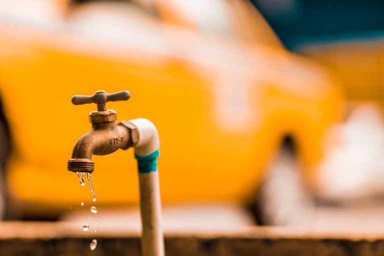 6 Immediate Steps to Take If You Have a Broken Water Pipe