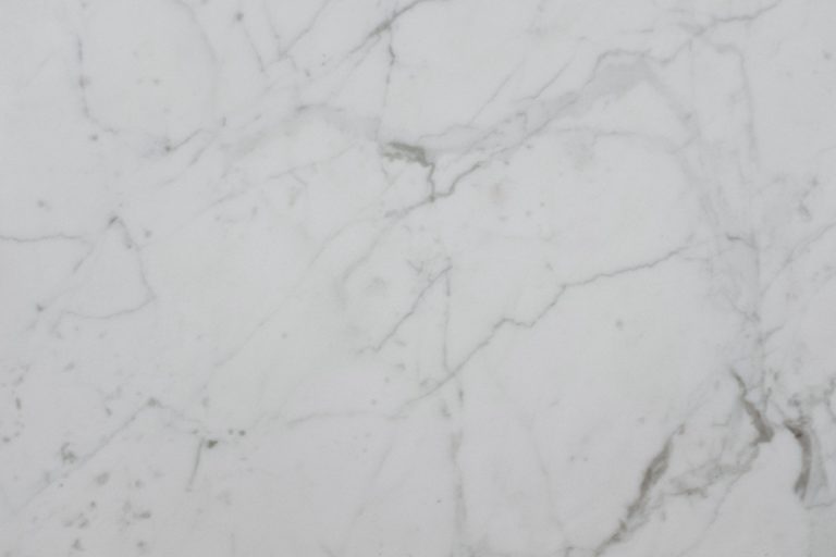 3 Design Tips for Picking the Right Color for Your Granite Slab