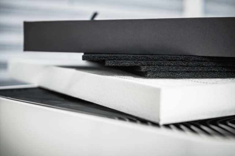 How a Clean Air Filter Can Make Your Home Run Efficiently