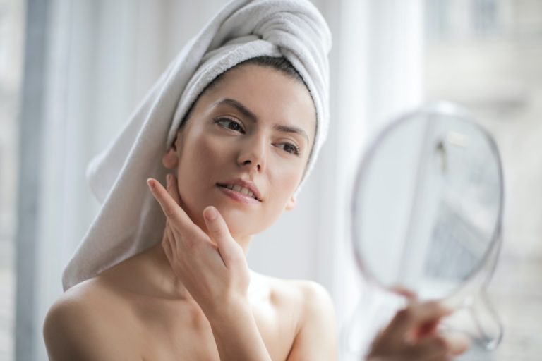 A Look at Why All Men Need to Use a Daily Skincare Routine