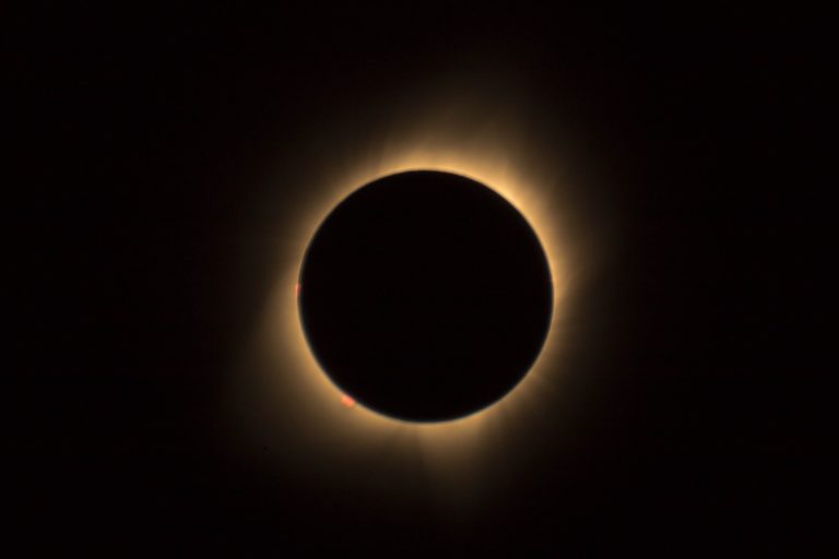 5 Major Differences Between a Solar Eclipse and Lunar Eclipse