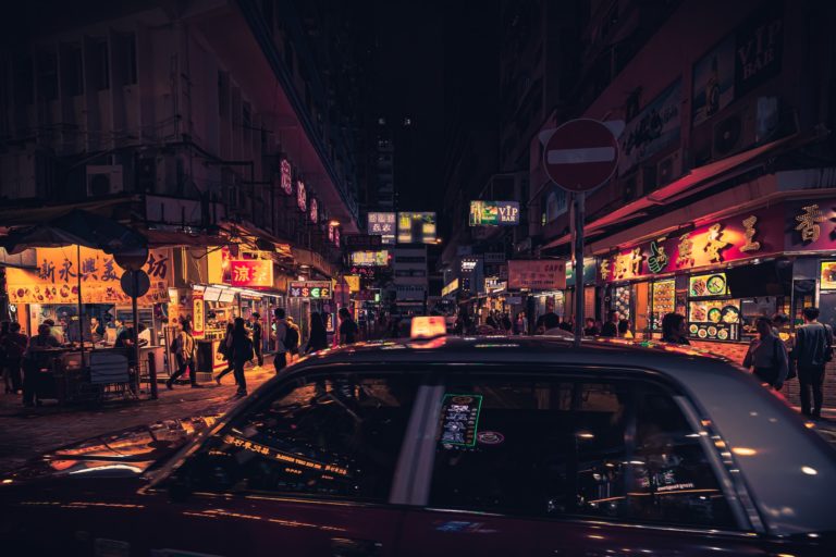 8 Tricks for Navigating the Used Car Market Like a Professional