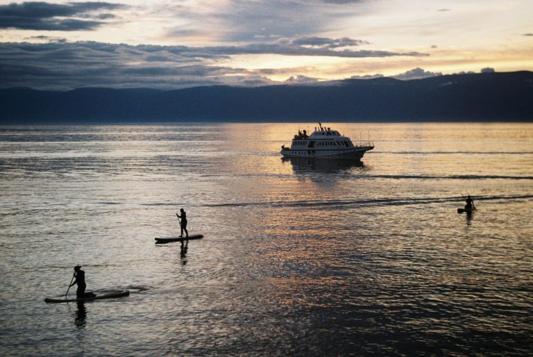 6 Key Reasons to Book a Private Boat Tour When on a Vacation