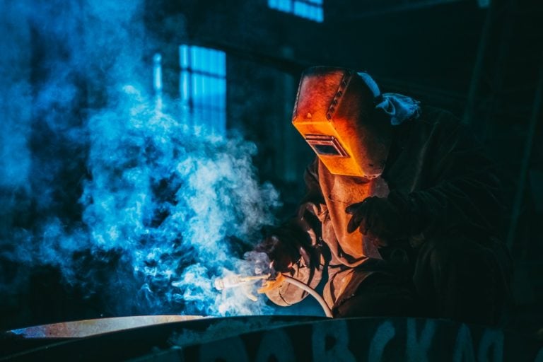 4 Impressive Benefits of Using Welding Work on a Metal Railing