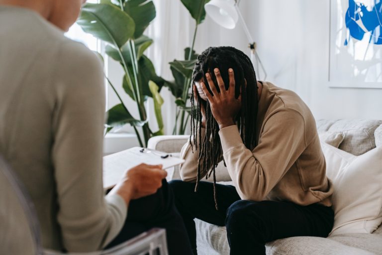 6 Benefits of Using a Holistic Approach to Overcoming Trauma