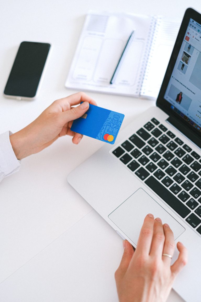 5 Ways To Improve Conversion Rates for Your E-Commerce Business