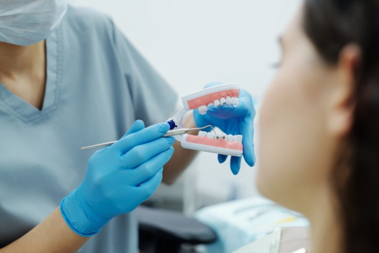 5 Warning Signs That Your Child Might Need Dental Braces