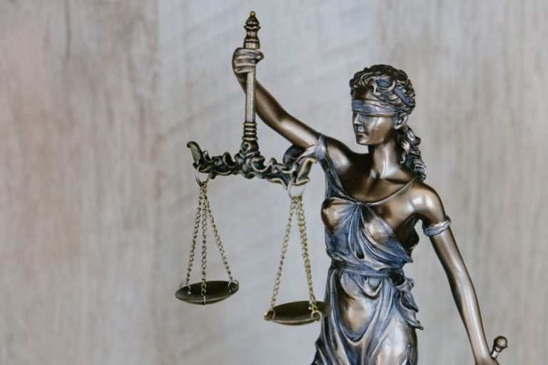 4 Legal Differences Between a Misdemeanor and a Felony