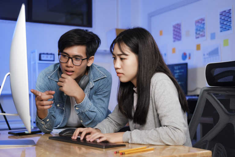 7 Technology Trends to Implement for Your Business