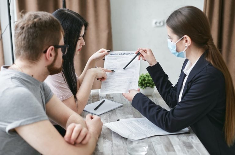 4 Factors to Research When Choosing an Auto Insurance Policy