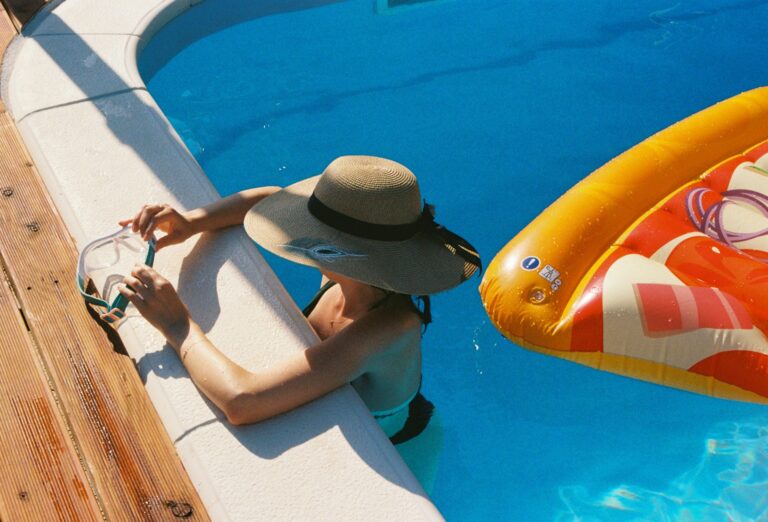 3 Ways to Decide If a Pool Franchise Will Flourish in Your City
