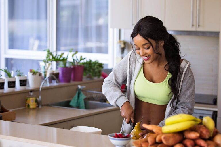 Eating and Lifestyle Habits For A Healthy Gym Journey That Actually Work
