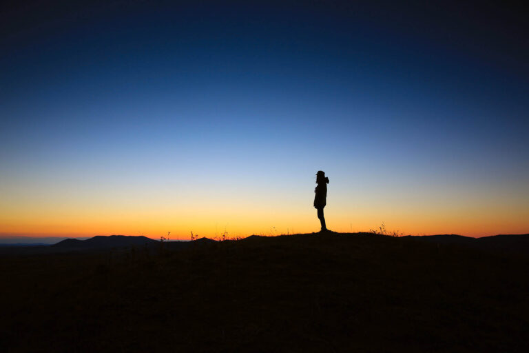 5 Signs You’ve Lived a Past Life—Inspired by Whispers in the Forest