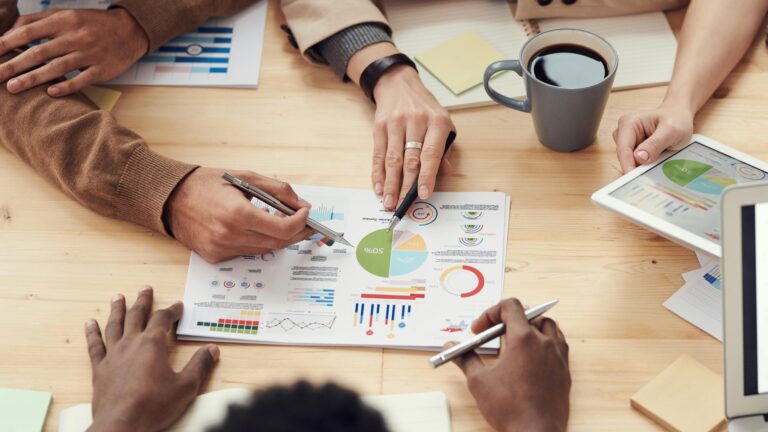 5 Best AI Visibility Services for Brands in 2026